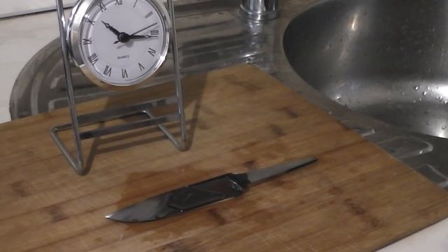 Тест на коррозионную стойкость стали CPM 121 Rex смотреть онлайн