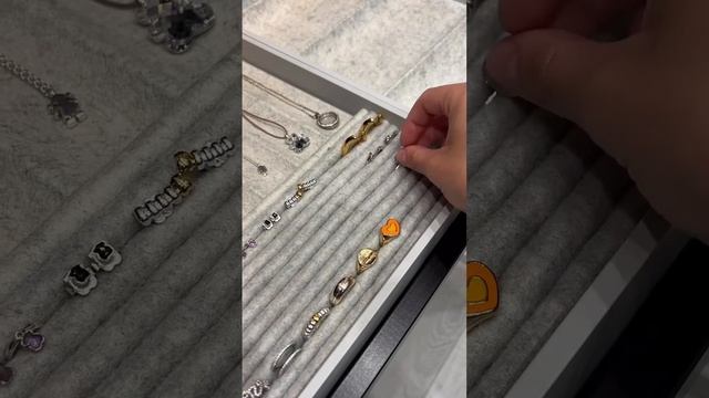 Хранение украшений в гардеробе организатора пространства смотреть онлайн