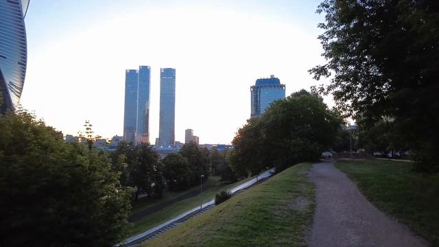 Moscow City just before sunrise. Москва-сити перед самым восходом. смотреть онлайн