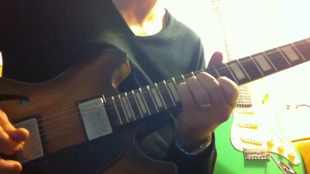 IBANEZ ARTCORE VINTAGE : ASV10A - Rock n' roll old school licks смотреть онлайн