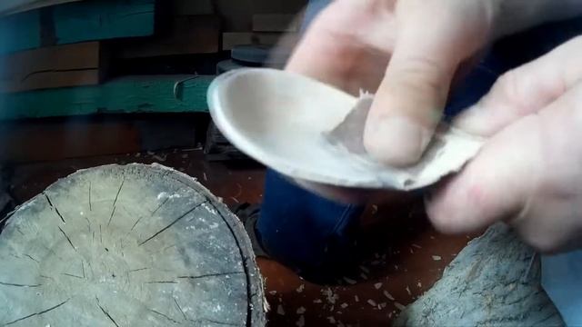 Режем ложку часть 2 Саратовская студия - мастерская резьбы по дереву смотреть онлайн