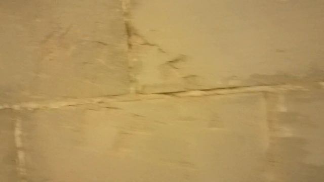 Подготовка стен под штукатурку. Убираем штукатурку своими руками! Как, чем? смотреть онлайн