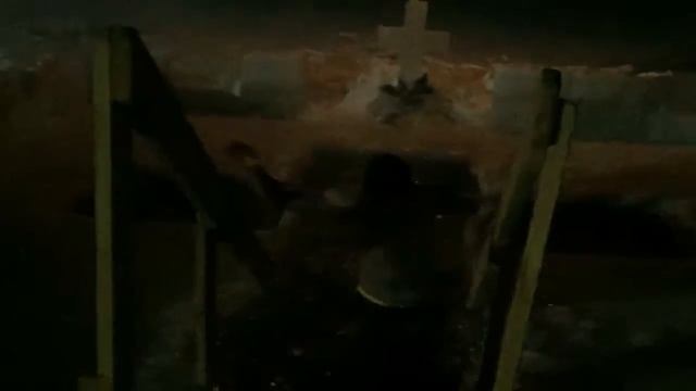 Как войти в холодную воду? Крещенские купания! How to enter into the cold water? смотреть онлайн