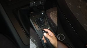 Ремонт вылетающей кнопки ручника Шкода Октавия А7