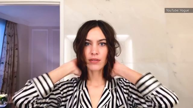 Makeup Trends Everyone Will Ditch in 2021 смотреть онлайн