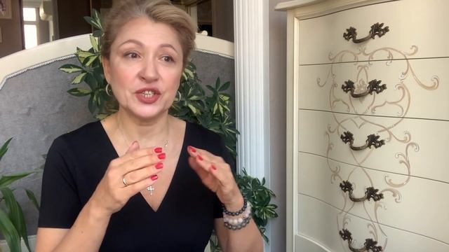 Волосы. Тренды 2022.Окрашивание, стрижки, укладки. смотреть онлайн
