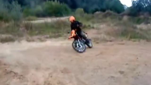 Yamasaki vs Simson enduro S51 смотреть онлайн