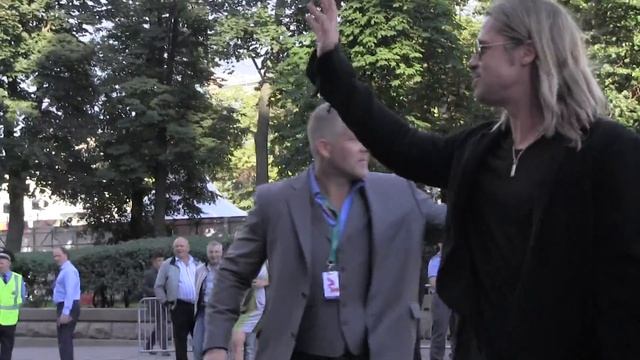 Брэд Питт приехал на ММКФ смотреть онлайн