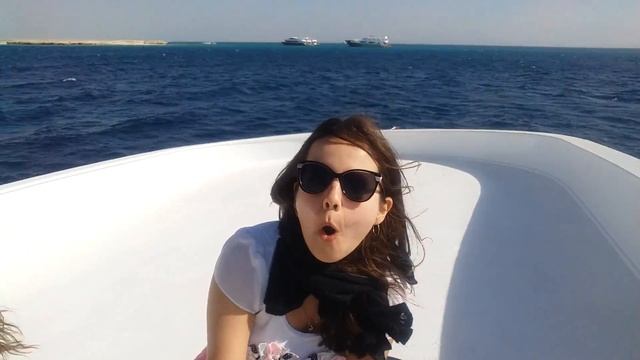 Чудесное 2 января на лодке в красном море. Египет 2017 смотреть онлайн