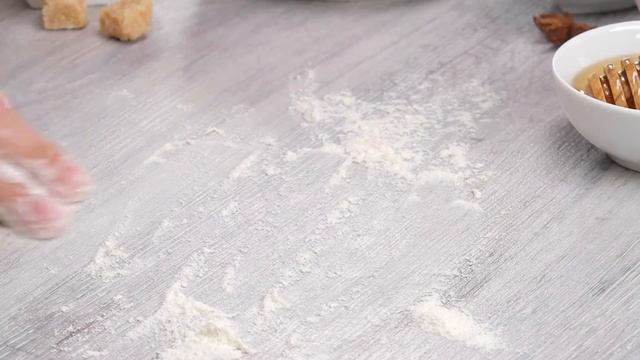 Творожные рогалики с малиной смотреть онлайн