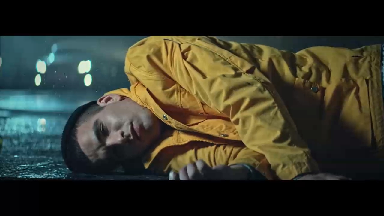 FEDUK - Хлопья летят наверх. Премьера клипа. смотреть онлайн