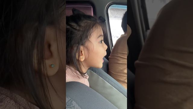 Снег кружится Летает летает и позёмкою клубя🥰 смотреть онлайн