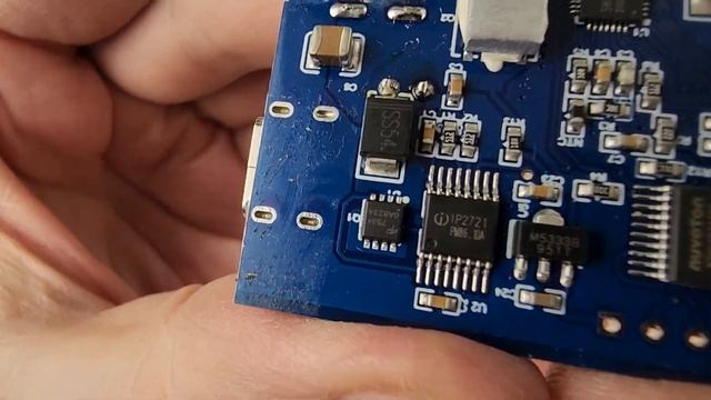 Разобрал паяльник GVDA GD300. Клубнику сажал, если будут претензии к качеству пальцев )