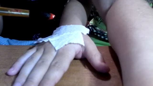 делаем на руке рану смотреть онлайн