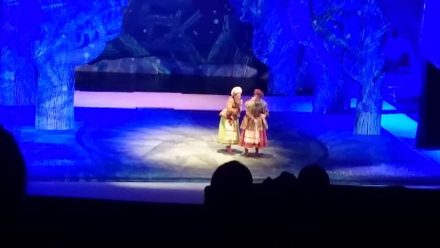 Спектакль"12 месяцев" (Отрывок) смотреть онлайн