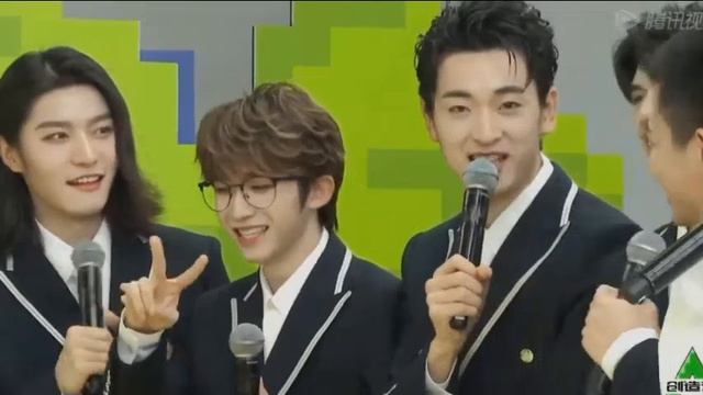 [Vương Hiếu Thần x Lưu Vũ] Mặn mặn ngọt ngọt смотреть онлайн