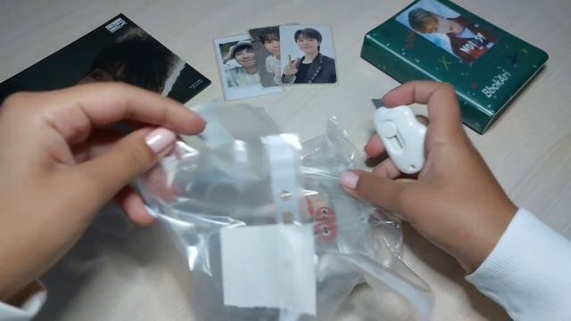 Распаковка карт stray kids,txt и биндера смотреть онлайн