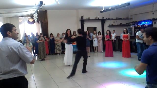 Танцы на осетинской свадьбе! смотреть онлайн