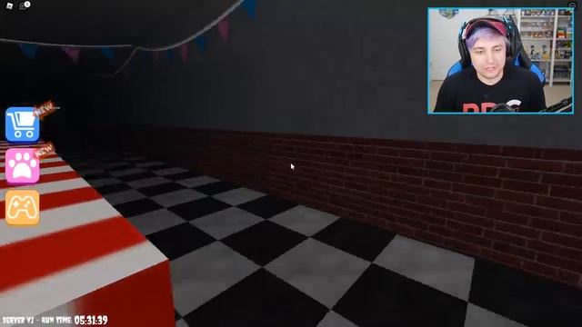 This Pizza Man Is A... SPIDER?! (Roblox Escape the Pizzeria Obby!) смотреть онлайн