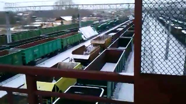 Жд станция Челябинск-Южный вид с служебново моста смотреть онлайн