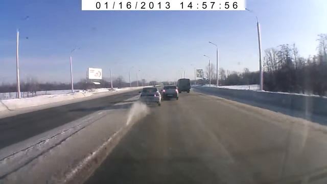 РЕЗКОЕ ТОРМОЖЕНИЕ (УФА) смотреть онлайн