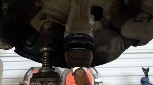 Mercedes GLK   Замена рычагов,стоек стабилизатора и рулевых наконечников