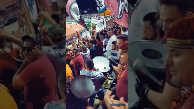 Ultras challenge (Olympique Marseille vs Rapid Bucuresti) (drums show) смотреть онлайн