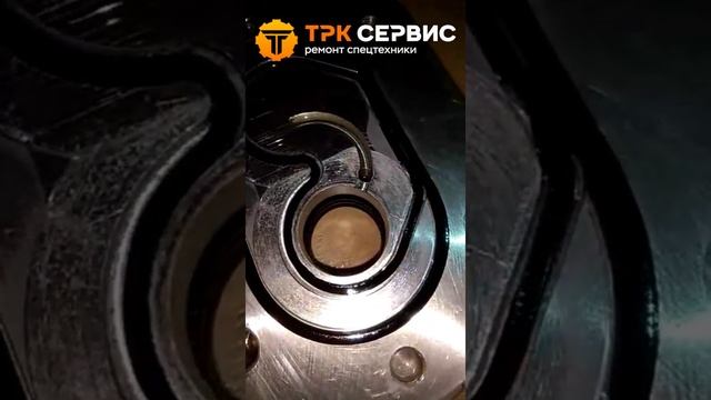 Диагностика гидравлической системы включения хода бульдозера Shehwa TY165-2 часть 1