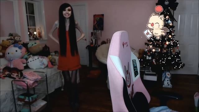 Eugenia Cooney Gets Three "NOT VERY NICE" Messages From ED Survivor | Twitch December 23, 2020 смотреть онлайн