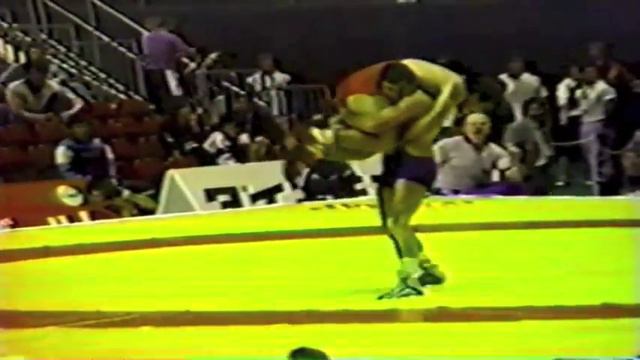 1990 Senior World Championships: 100 kg Mahmut Demir (TUR) vs. Leri Chabelov (USSR) смотреть онлайн
