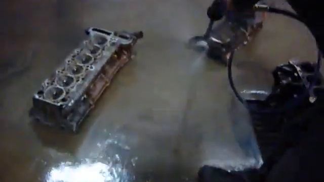 отмываем двигатель с бмв смотреть онлайн