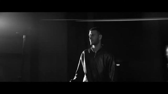 LOC-DOG -Мимо нот