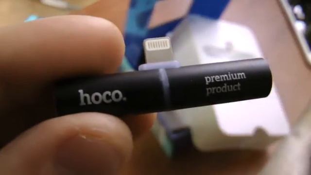 HOCO 8 Pin 3.5mm Audio Charger Adapter for iPhone 7 / 7 Plus - BLACK смотреть онлайн