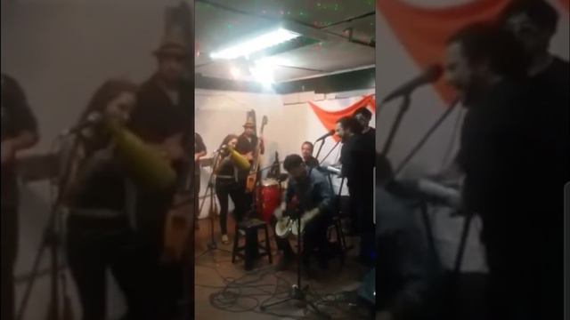 Solo de bongo con Kinta Eskina 2016 смотреть онлайн