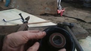Замена подшипника шкива кондиционера приора без пресса.
