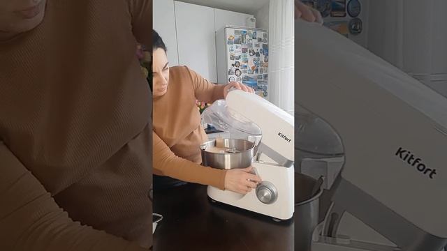 Обзор на планетарный миксер Kitfort КТ-1398-2 #kitfort#китфорт#планетарныймиксер смотреть онлайн