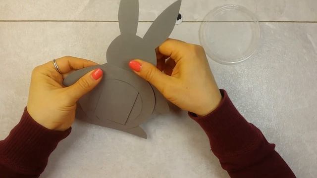 ПАСХАЛЬНЫЙ КРОЛИК || DIY || подарок || ПОДЕЛКА НА ПАСХУ своими руками смотреть онлайн