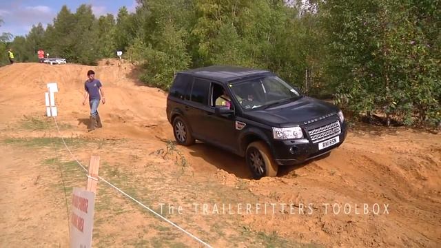 Land Rover Off Road Capabilities- Model Comparison. смотреть онлайн