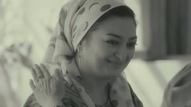 Umrbek Ro'zmetov - Farzandsizga farzand ber (Official Music Video) смотреть онлайн