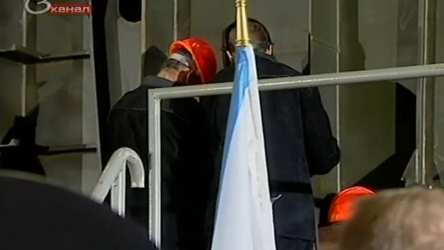 Строительство суперсовременного военного корабля смотреть онлайн