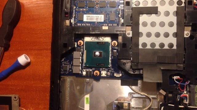 Как поменять термопасту на ноутбуке Lenovo G500 G450 G480 дома за 5 минут смотреть онлайн