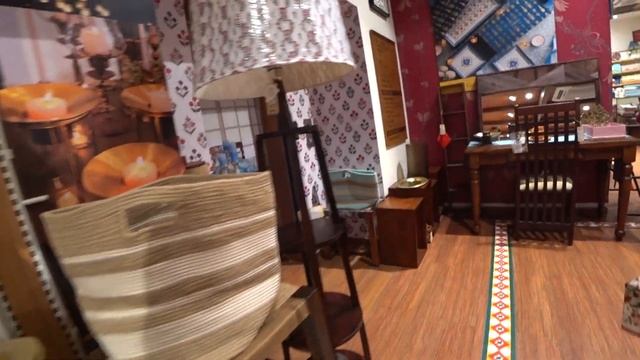 Kovalam, India. #13 Идём в больницу, лучший магазин FabIndia, дерево Баньян. смотреть онлайн