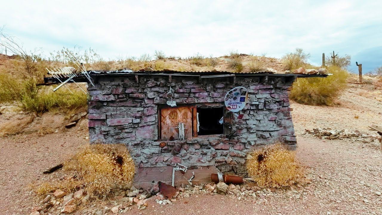 Люди Смеялись над Его Домом, Пока не Зашли Внутрь смотреть онлайн