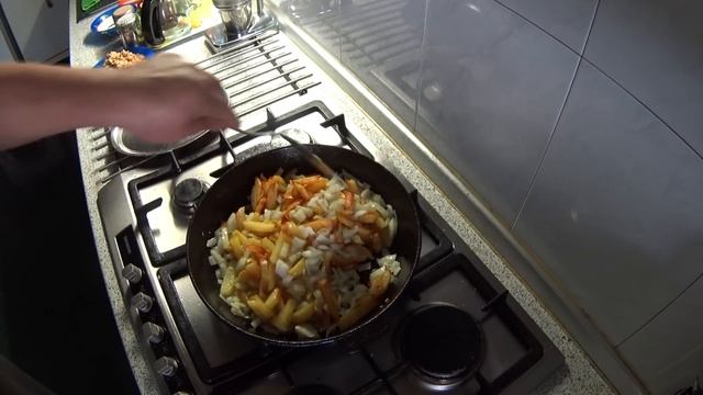 ЖАРЕНАЯ КАРТОШКА с Грибами. Выпуск №442 смотреть онлайн