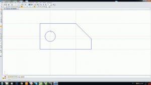 Компас 3D   Как сделать простой чертеж.