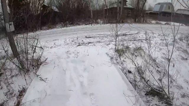 ПИЛЮ ДОМ НА ДРОВА! Отключили свет! Купил дом в деревне, сломал электросамокат! / Арстайл / смотреть онлайн