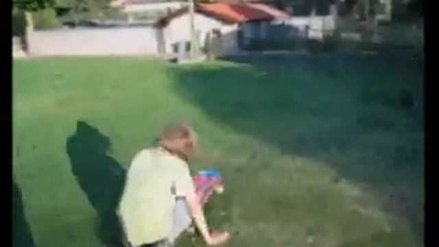 Vallen !!! Op de grond :) Pijnlijk смотреть онлайн