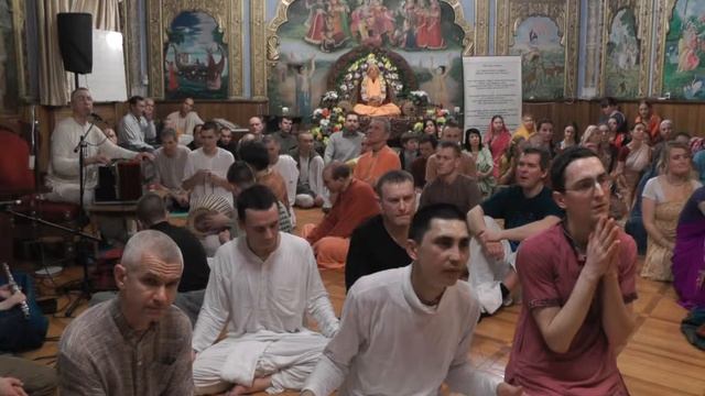 09 02 17 Ачинтья Гауранга пр Нрисимха пранама смотреть онлайн