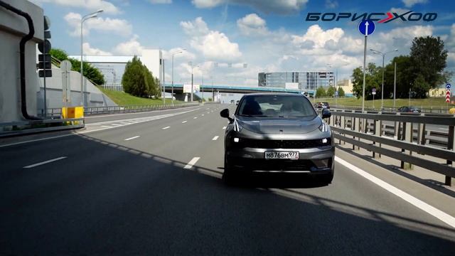 Volvo, которому добавили огня! Обзор и тест-драйв Lynk & Co 05