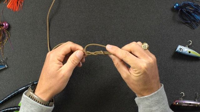 A MUST KNOW Fishing KNOT! ( The UNI KNOT ) смотреть онлайн